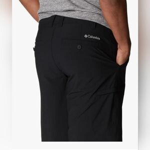 Columbia Men's Black Lightweight Tech Shorts Omni-Shade 50 UPF Size 38